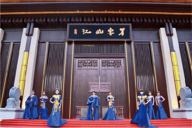 1527084105277482.jpg 大门.jpg